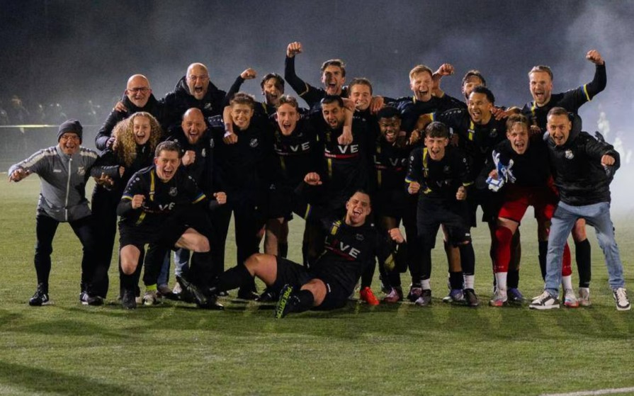 Eerste promotie sinds fusie: FC Tilburg naar vierde klasse