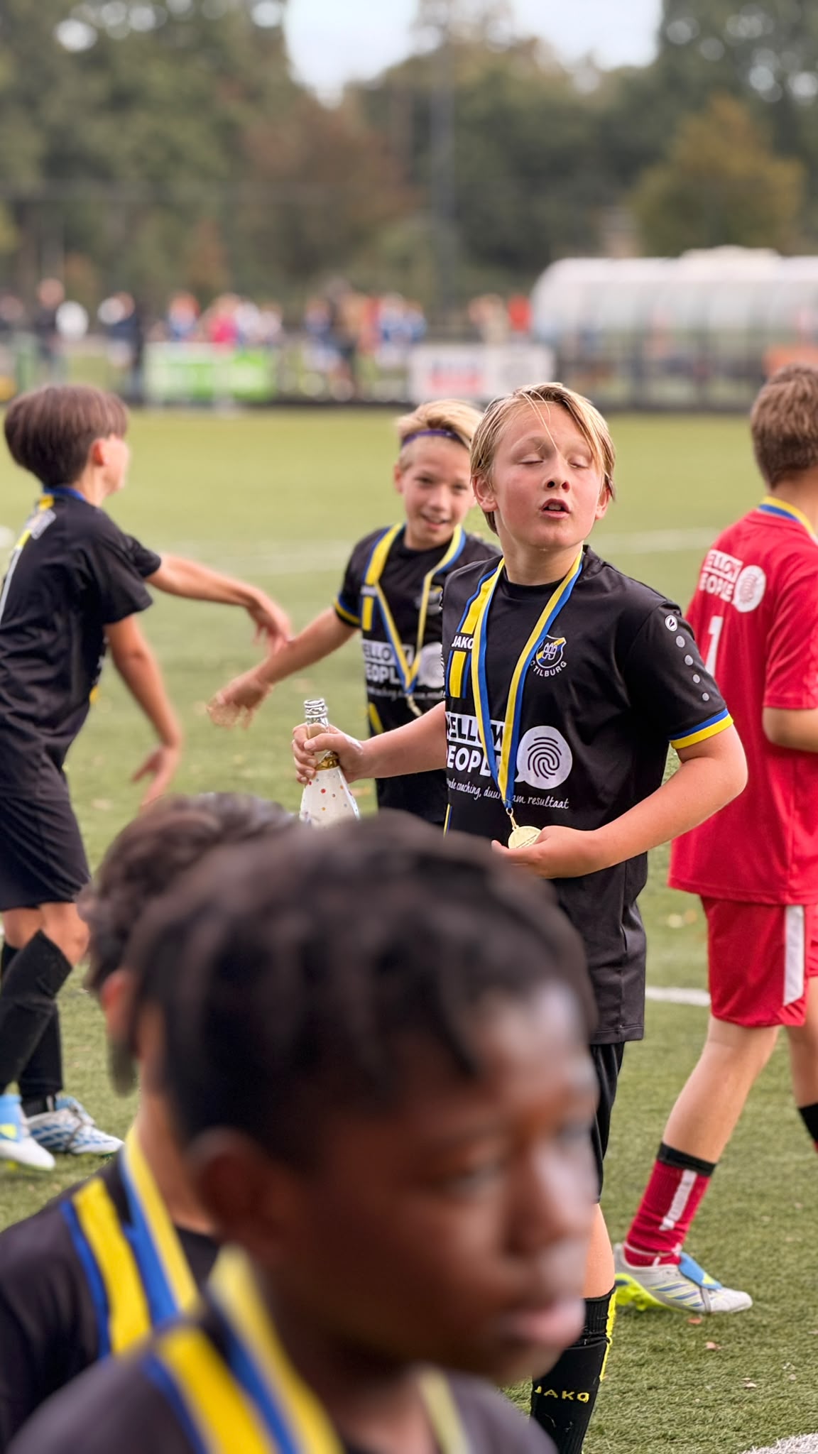 O11-2 kampioen in de 1e klasse!