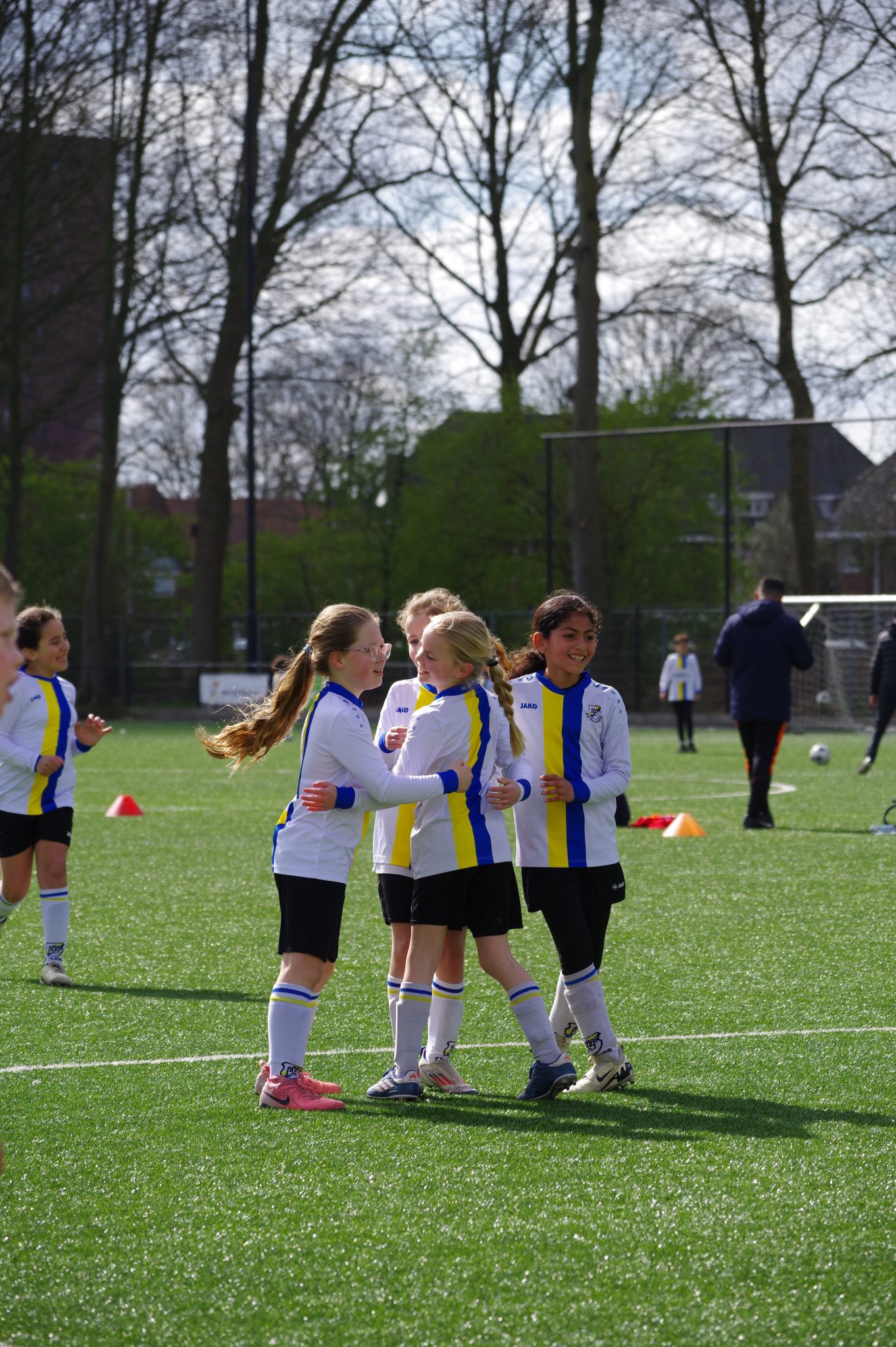 Schitterend Meidentoernooi op Sportpark Spoordijk!