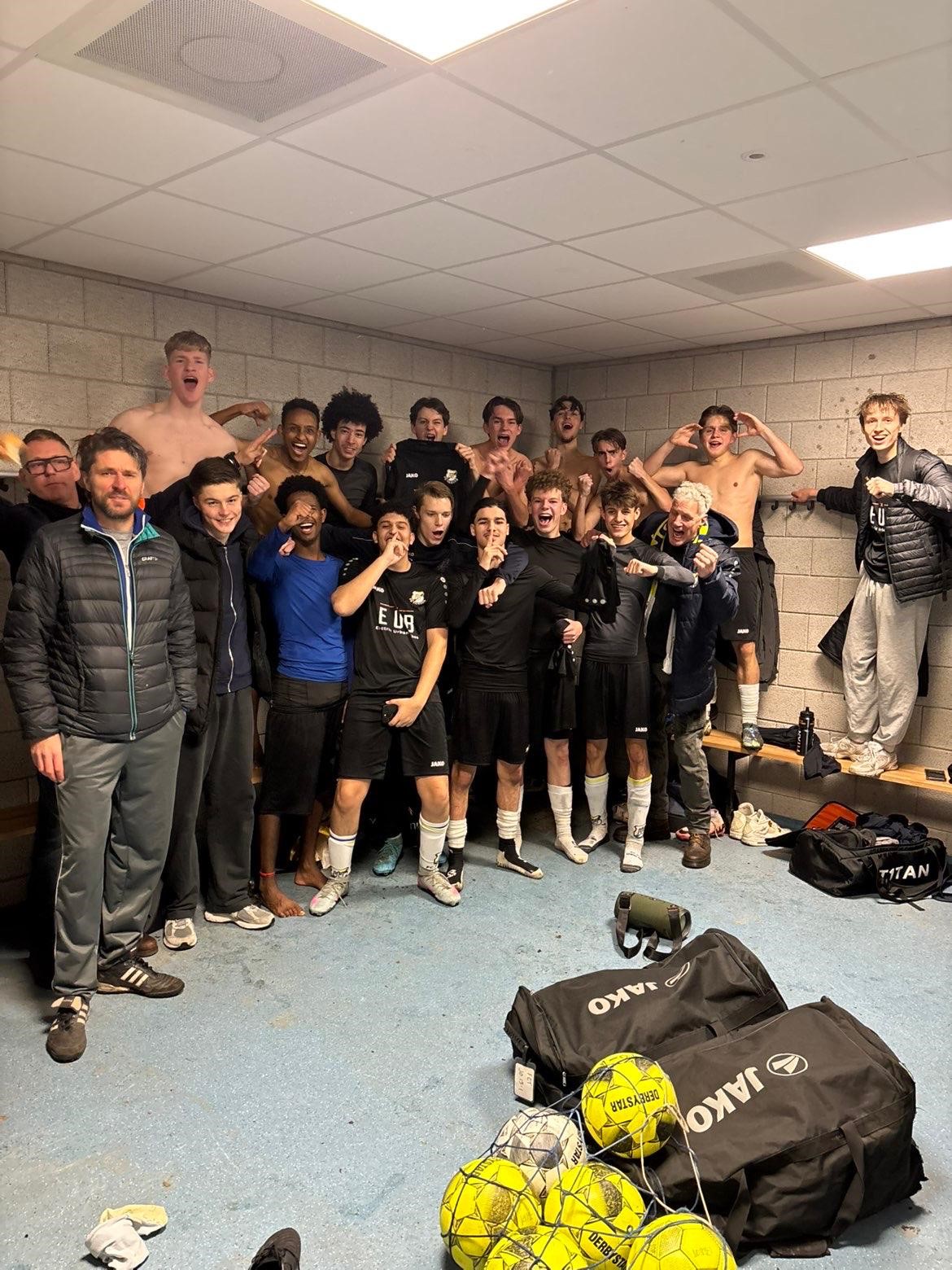 Trots op onze Boys van FC Tilburg Jo19-1