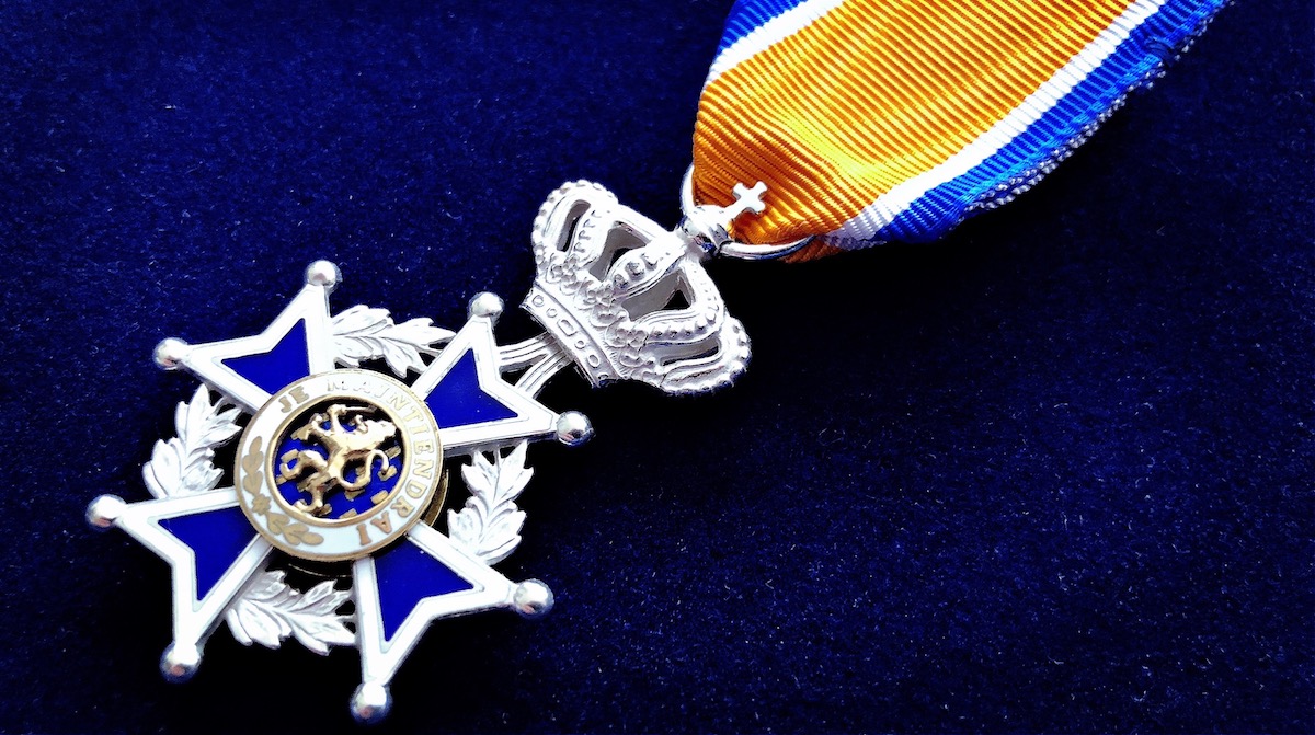 Twee koninklijke onderscheidingen voor betrokken clubmensen van FC Tilburg