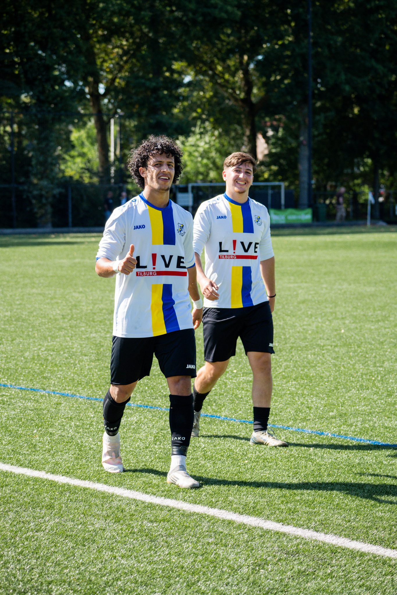 Viola op bezoek aan de Spoordijk