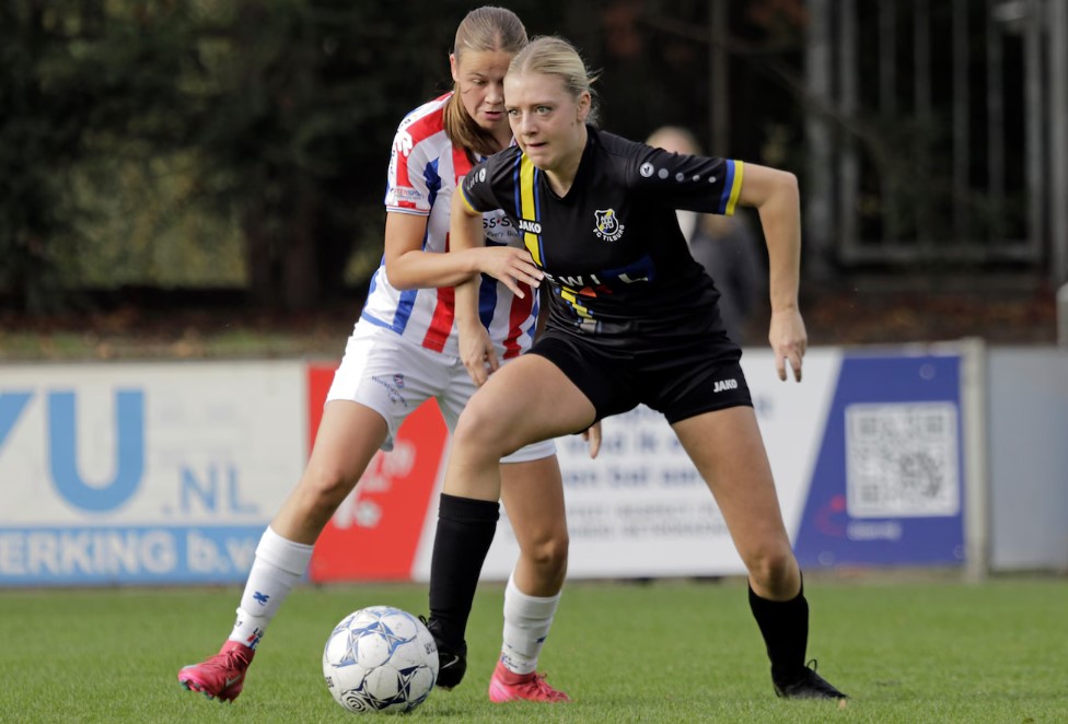 FC Tilburg dapper, Nuenen efficiënt