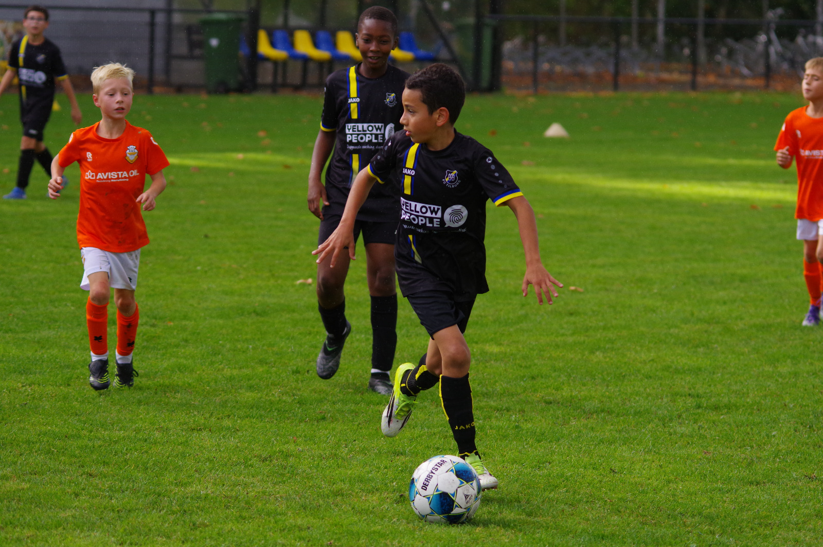 O11-2 trekt spectaculaire thriller over de streep